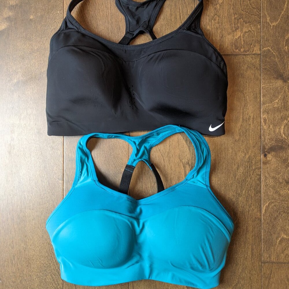 2 Nike Sports Bras, Wireless, M